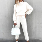 Soft loungewear for relaxation and everyday use – Comfortable set for women