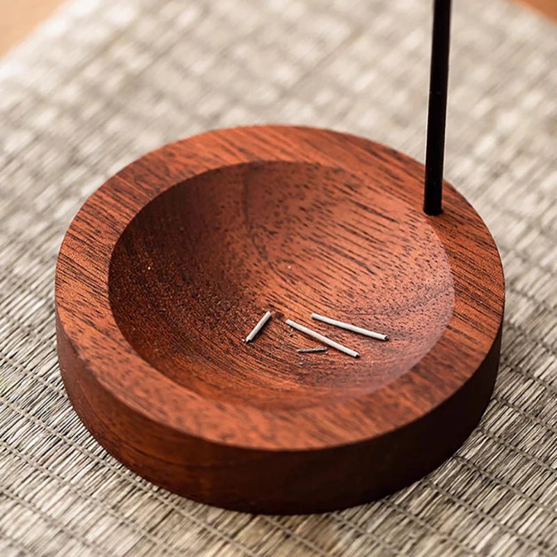 Natural scent experience for the home – Incense holder in walnut wood